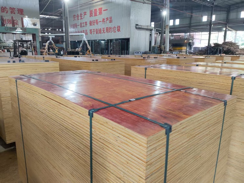 如何测试建筑模板的强度?